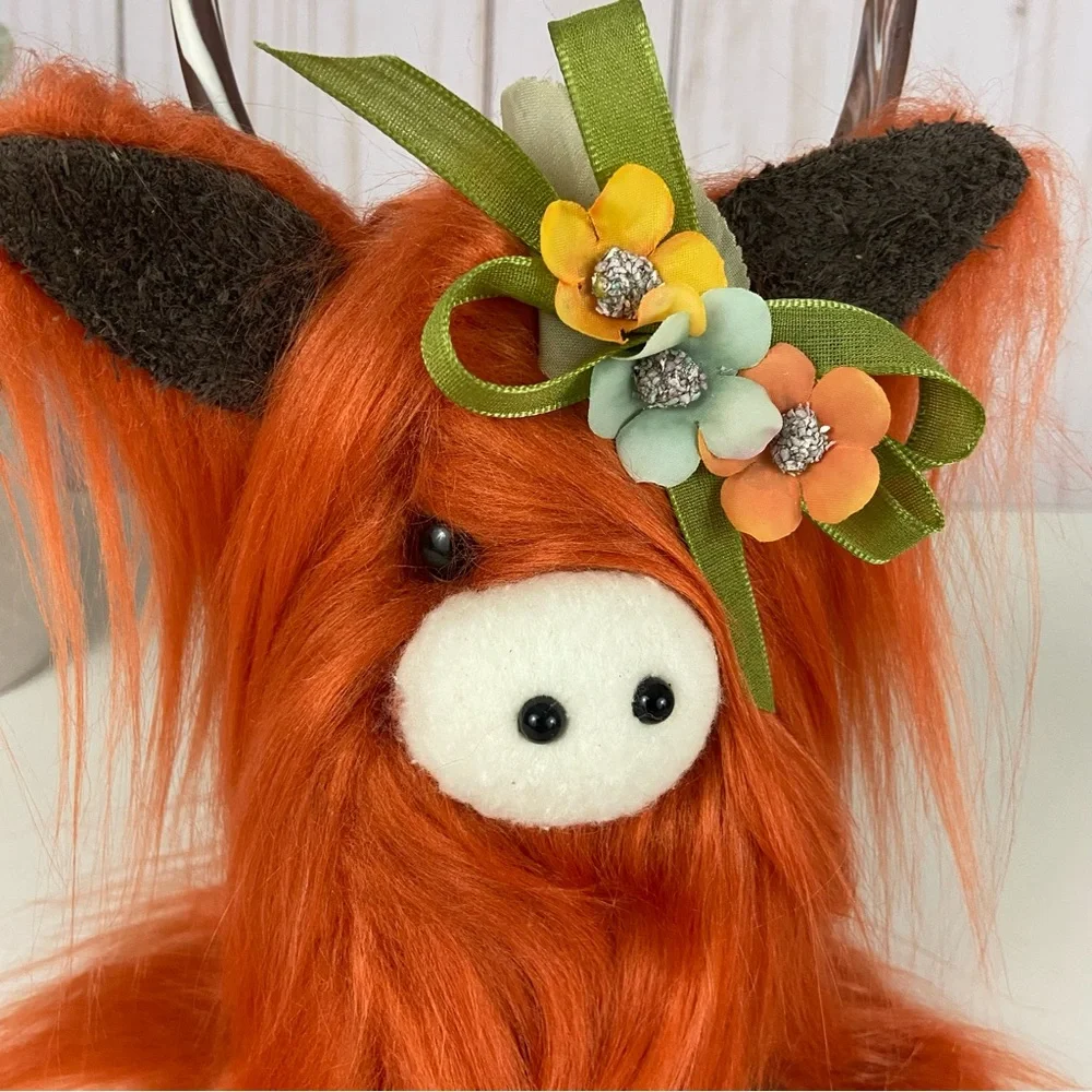 Handmade Highland Cow Rust Faux Fur Leather Ears Clay Hooves Horns Floral Bow - Picture 5 of 13
